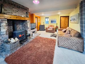 Photo 15- click for photo gallery